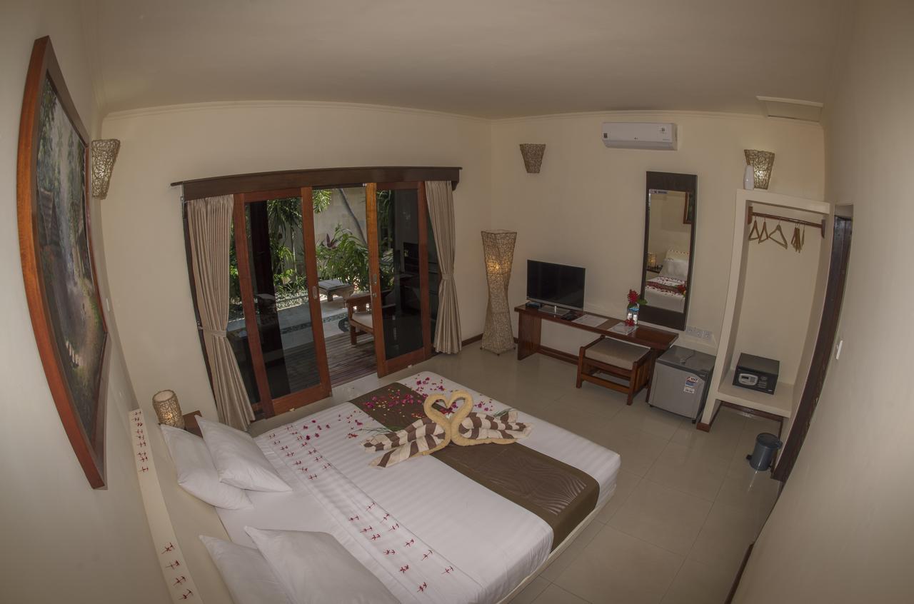 Senang Villa Gili Air Exterior photo