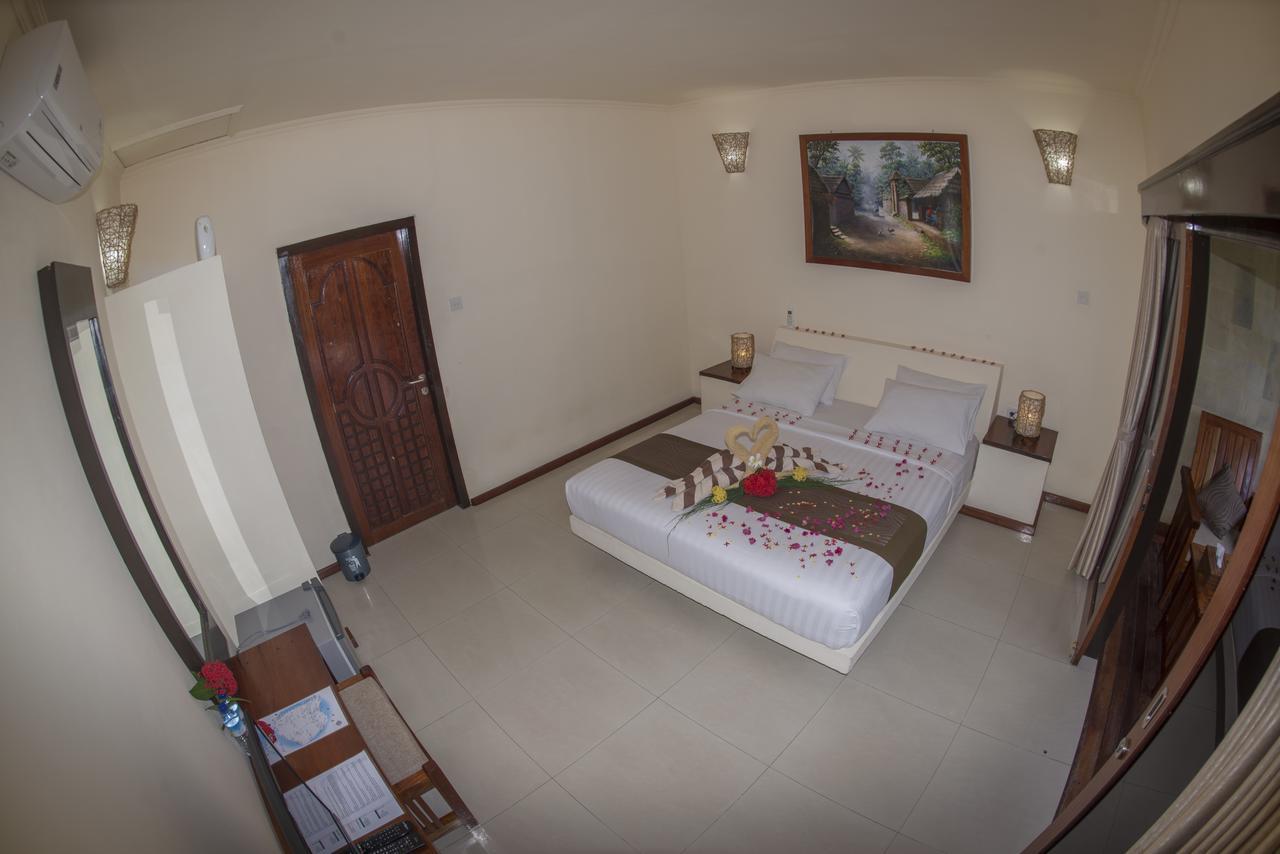 Senang Villa Gili Air Exterior photo